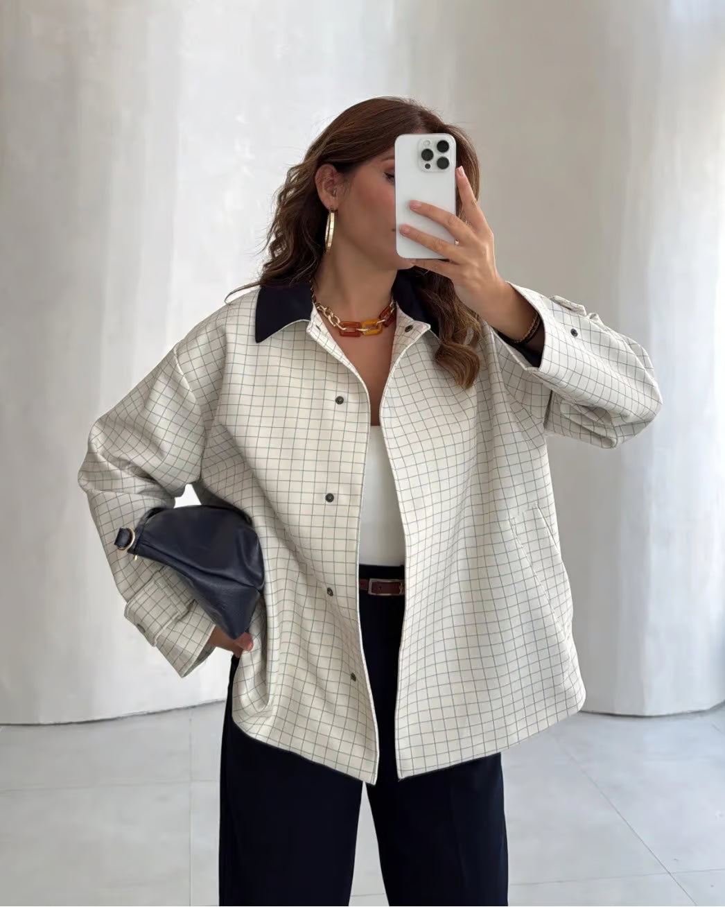 Trench-coat à carreaux et col contrastant - Linda