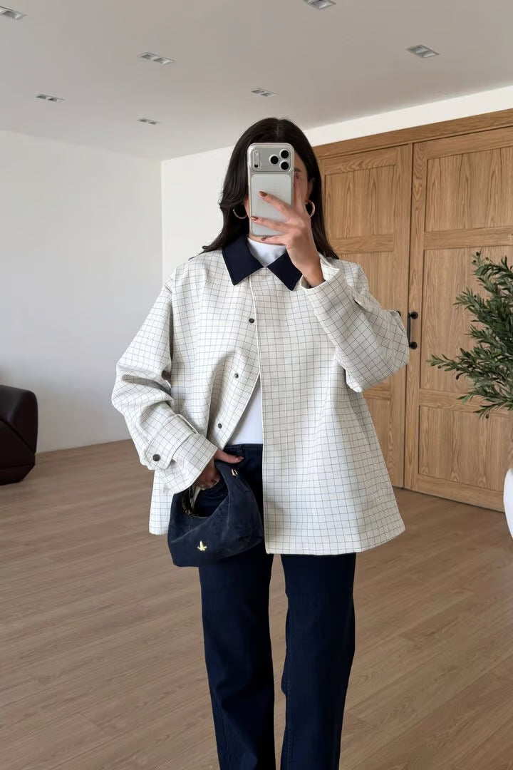 Trench-coat à carreaux et col contrastant - Linda