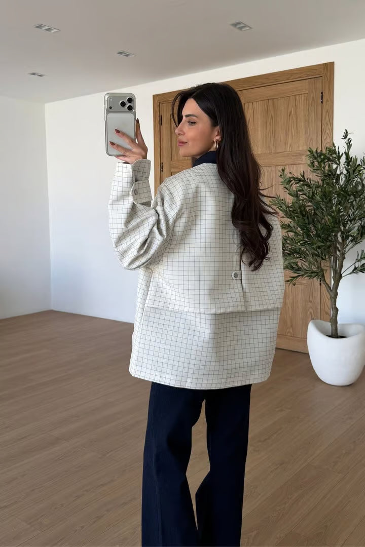 Trench-coat à carreaux et col contrastant - Linda