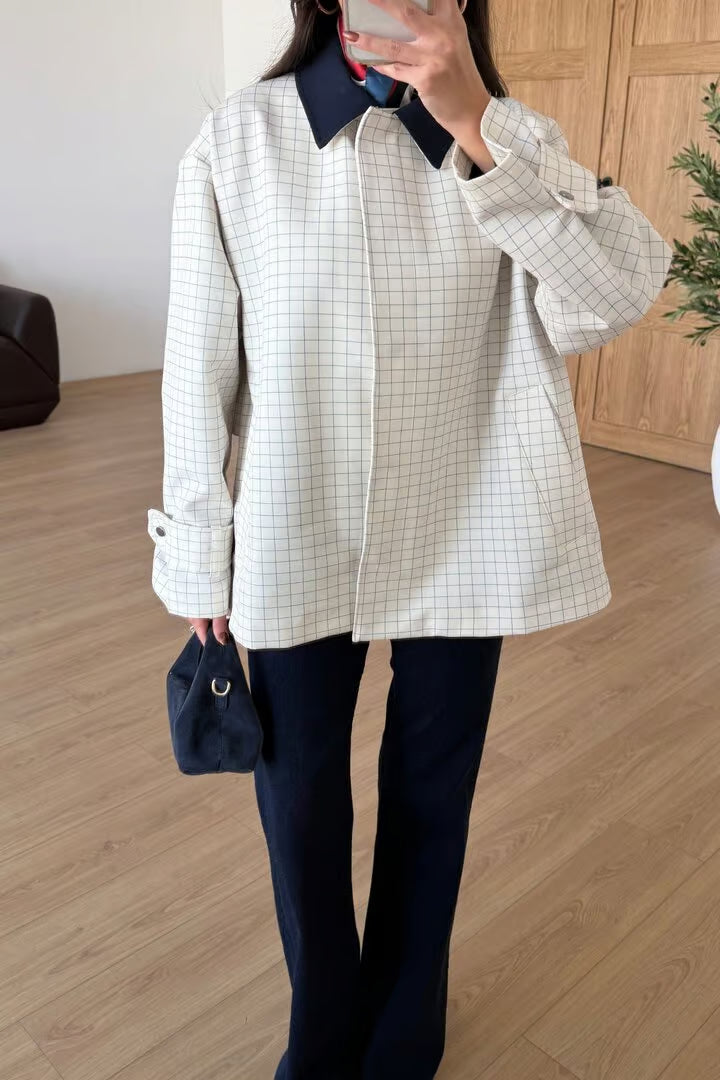 Trench-coat à carreaux et col contrastant - Linda